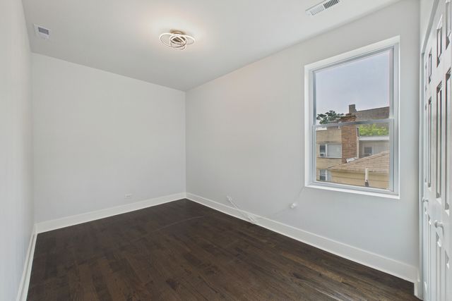 7919 S Ellis Avenue 1, Chicago, IL 60619