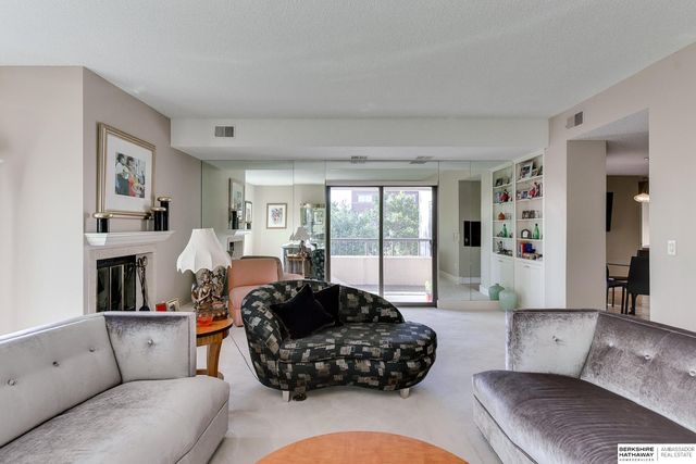 770 N 93rd St Apt 4B4, Omaha, NE 68114