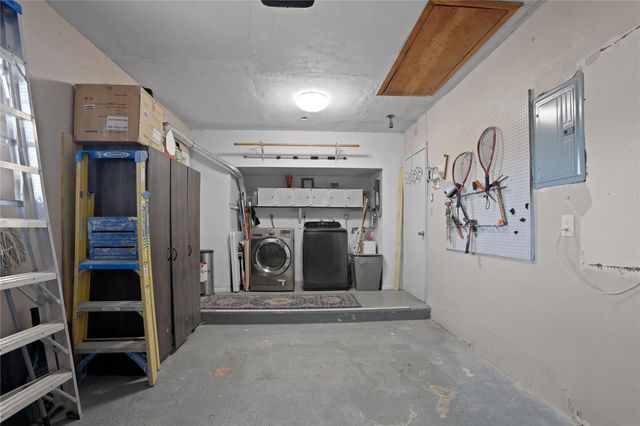 6901 NW 95th Terrace, Tamarac, FL 33321