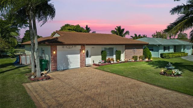 6901 NW 95th Terrace, Tamarac, FL 33321