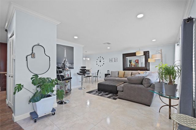 6901 NW 95th Terrace, Tamarac, FL 33321