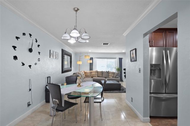 6901 NW 95th Terrace, Tamarac, FL 33321