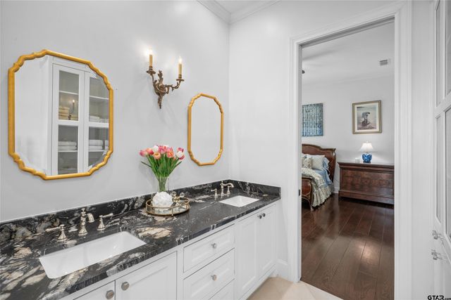 2015 Stonegate, Tyler, TX 75703