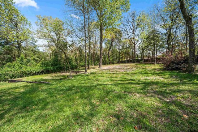 2015 Stonegate, Tyler, TX 75703