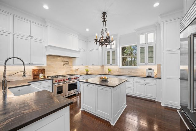 2015 Stonegate, Tyler, TX 75703