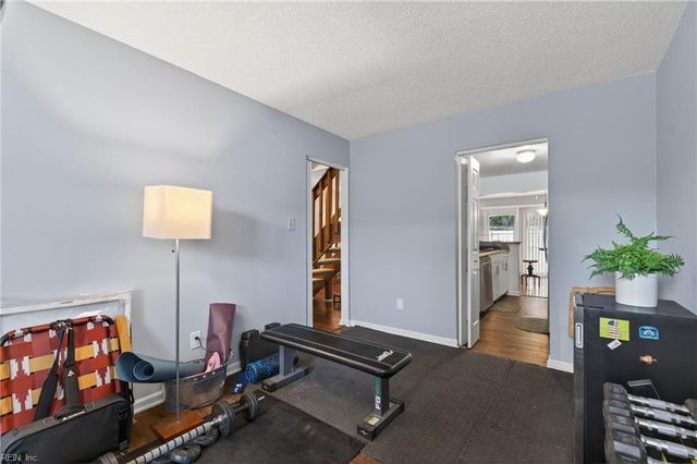 818 Quesnel DR, Virginia Beach, VA 23454