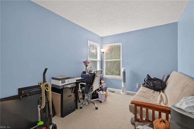 818 Quesnel DR, Virginia Beach, VA 23454