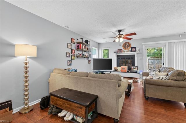 818 Quesnel DR, Virginia Beach, VA 23454