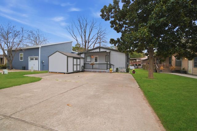 14174 Shadow Bay Drive, Willis, TX 77318