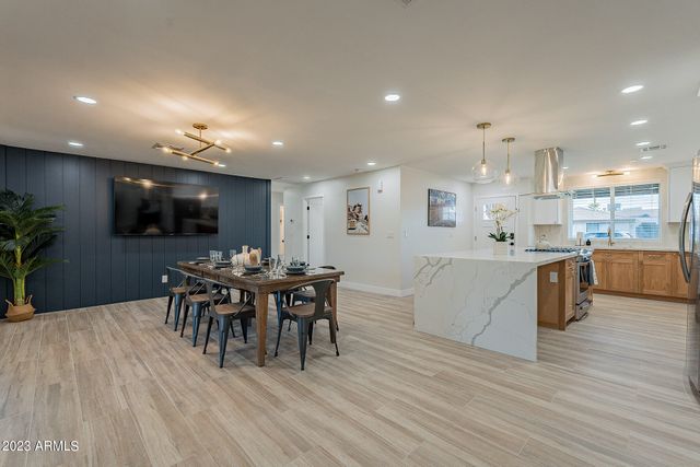 7440 E CAMBRIDGE Avenue, Scottsdale, AZ 85257