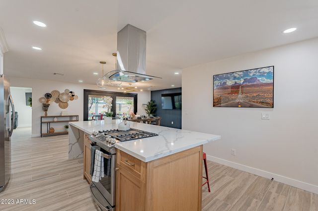 7440 E CAMBRIDGE Avenue, Scottsdale, AZ 85257