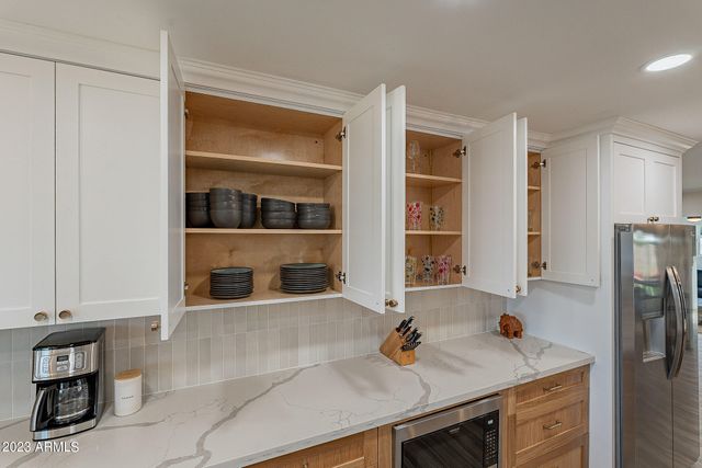 7440 E CAMBRIDGE Avenue, Scottsdale, AZ 85257