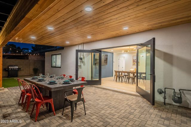 7440 E CAMBRIDGE Avenue, Scottsdale, AZ 85257