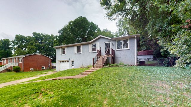 213 Sterry Ct, Antioch, TN 37013