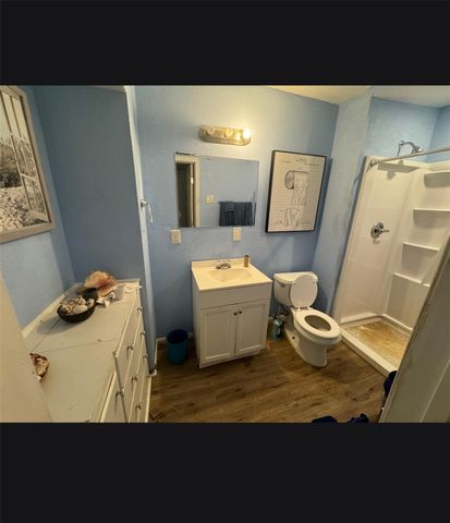 1633 Hawthorne Street, La Marque, TX 77568