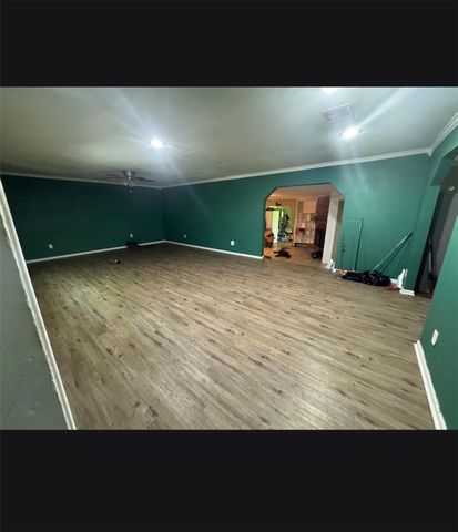 1633 Hawthorne Street, La Marque, TX 77568