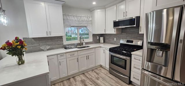 1 Blackford Avenue, Yonkers, NY 10704