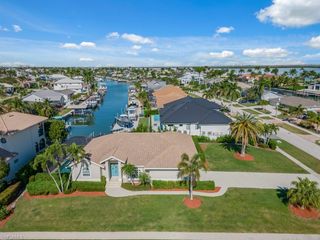 200 Windbrook CT, Marco Island, FL 34145