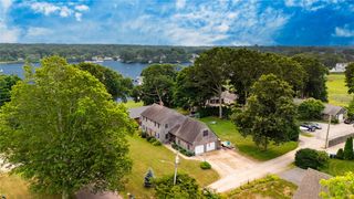 125 Winchester Drive, South Kingstown, RI 02879