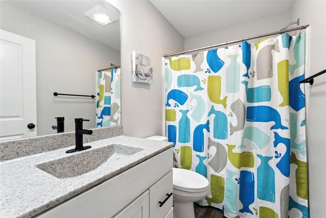 2126 Snapdragon Circle, Cedar Rapids, IA 52404