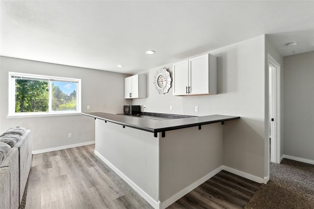 2126 Snapdragon Circle, Cedar Rapids, IA 52404