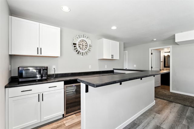 2126 Snapdragon Circle, Cedar Rapids, IA 52404