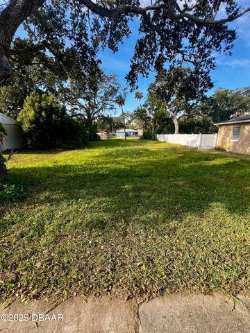 930 S Beach Street, Daytona Beach, FL 32114