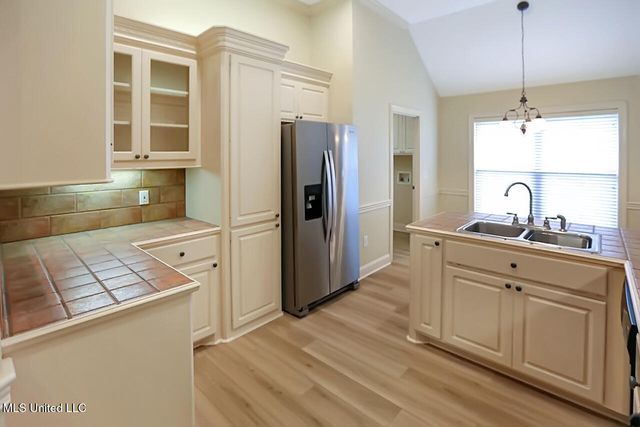 503 W Abbey Place, Brandon, MS 39047