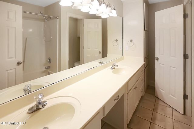 503 W Abbey Place, Brandon, MS 39047