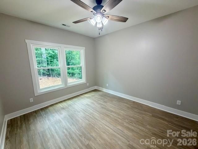 1135 Pinebrook Avenue SE, Valdese, NC 28690