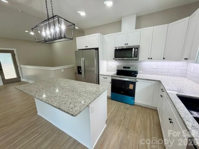 1135 Pinebrook Avenue SE, Valdese, NC 28690
