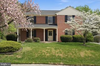 5717 CHARLESTOWNE DR, Baltimore, MD 21212