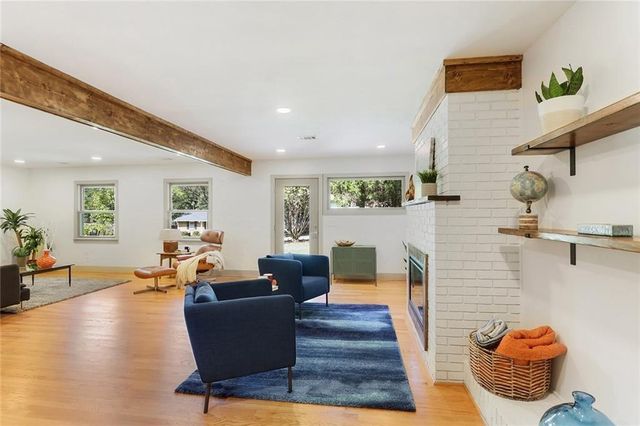 1995 Commodore Lane, Atlanta, GA 30341