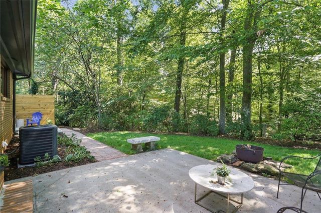 1995 Commodore Lane, Atlanta, GA 30341