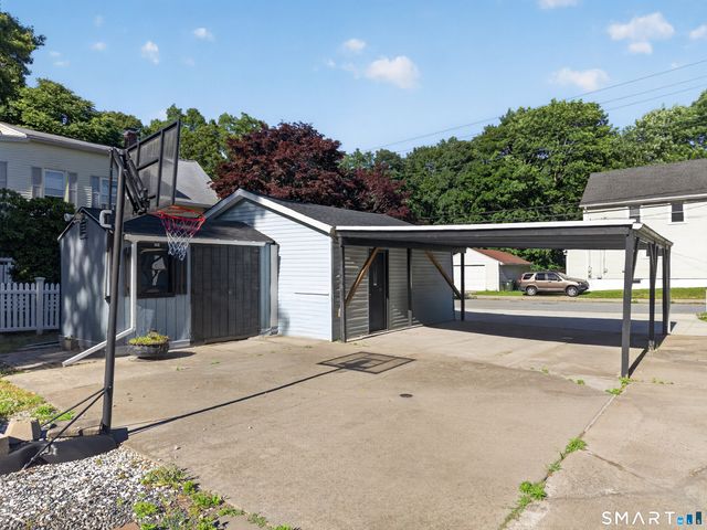 58 Baltic Street, Norwich, CT 06360
