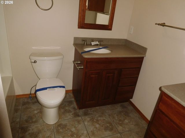 815 N MAIN St, Pendleton, OR 97801
