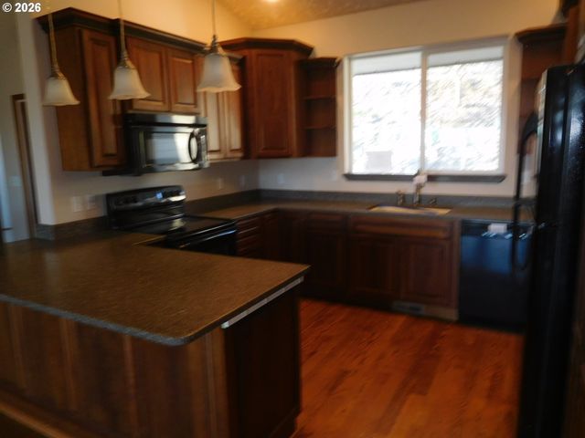 815 N MAIN St, Pendleton, OR 97801