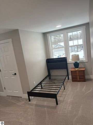 302 W Dresden Street, Kalkaska, MI 49646