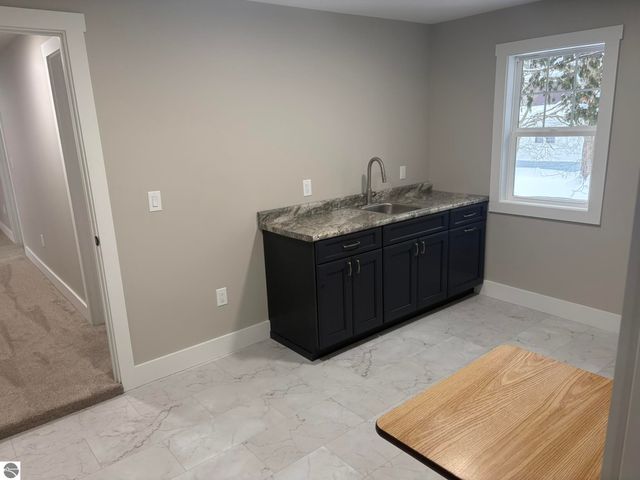 302 W Dresden Street, Kalkaska, MI 49646