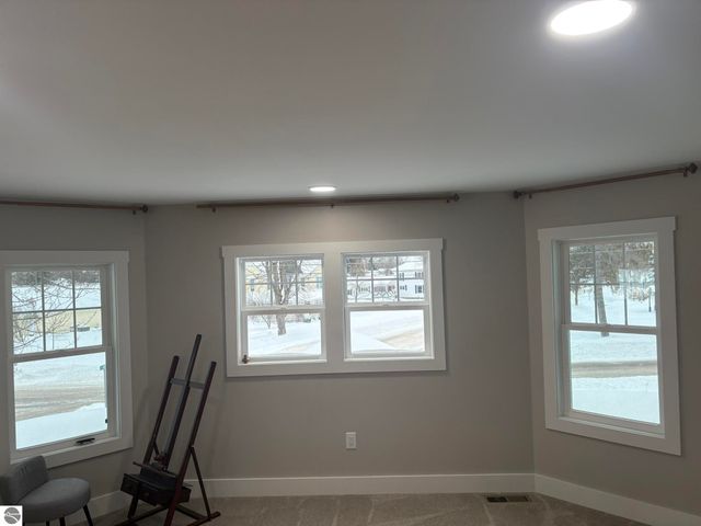 302 W Dresden Street, Kalkaska, MI 49646