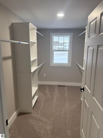 302 W Dresden Street, Kalkaska, MI 49646