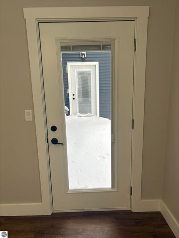 302 W Dresden Street, Kalkaska, MI 49646