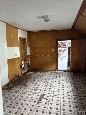 219 Lakeview Avenue, Syracuse, NY 13204