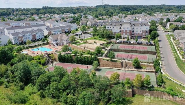 331 Gawron Court, Parlin, NJ 08859