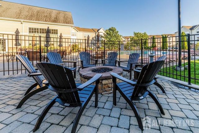 331 Gawron Court, Parlin, NJ 08859