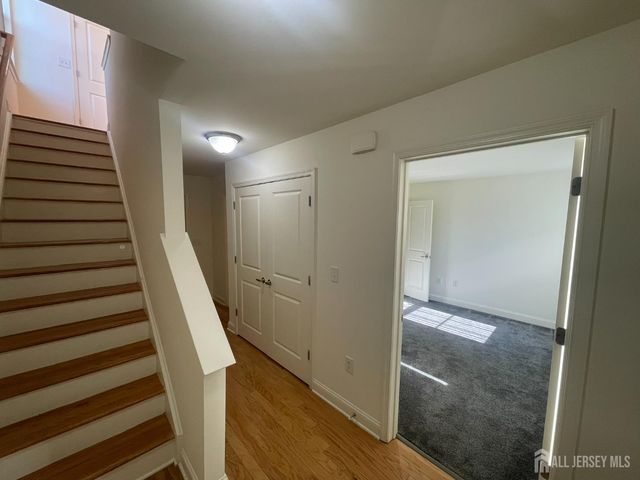 331 Gawron Court, Parlin, NJ 08859