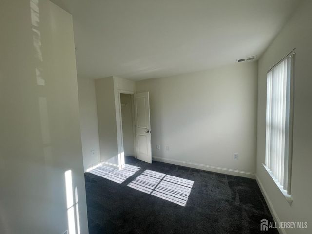 331 Gawron Court, Parlin, NJ 08859