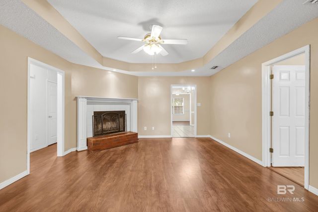 255 Maple Circle, Daphne, AL 36526