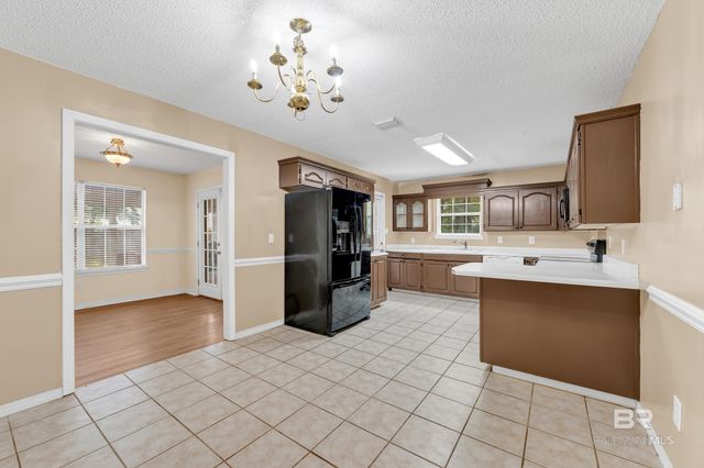 255 Maple Circle, Daphne, AL 36526