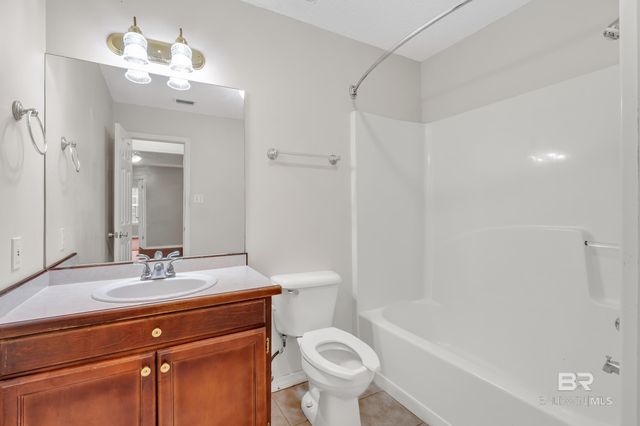 255 Maple Circle, Daphne, AL 36526